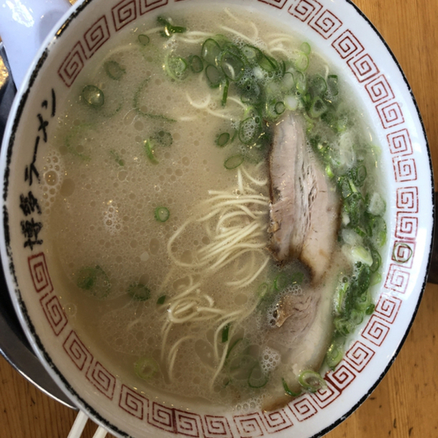博多ラーメン片岡屋 加古川店 かたおかや 東加古川 ラーメン 食べログ