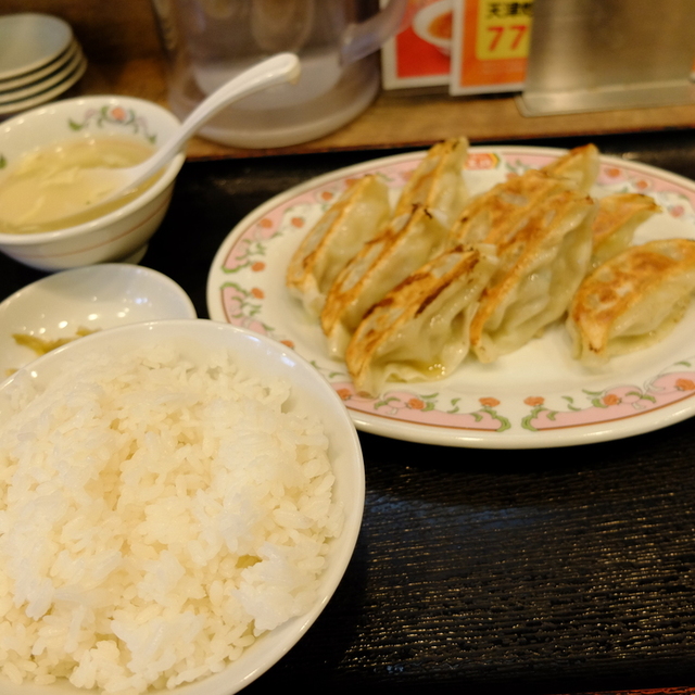 閉店 餃子の王将 上野公園前店 京成上野 餃子 食べログ