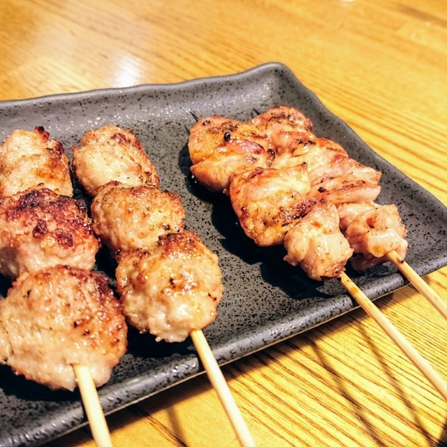 とりの巣 神戸店 高速神戸 焼鳥 食べログ