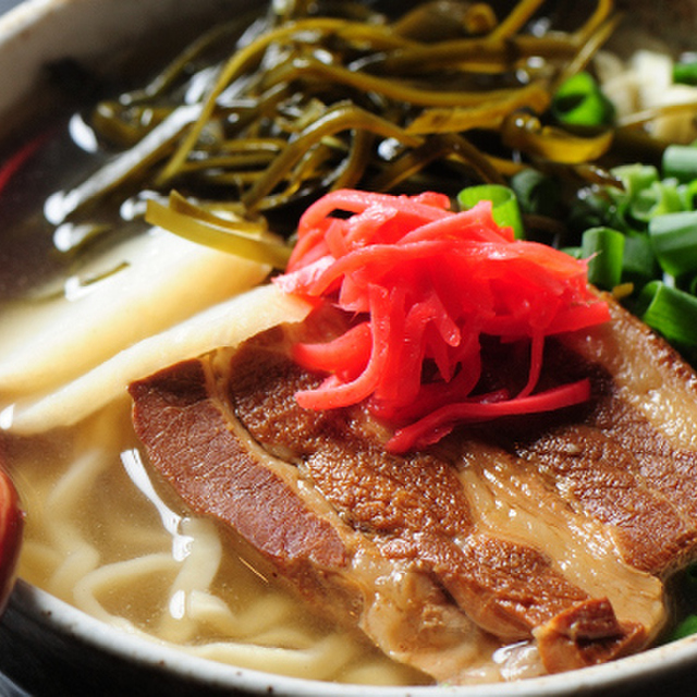 おすすめ13選 東京都内で沖縄料理を食べるならココ Dayse
