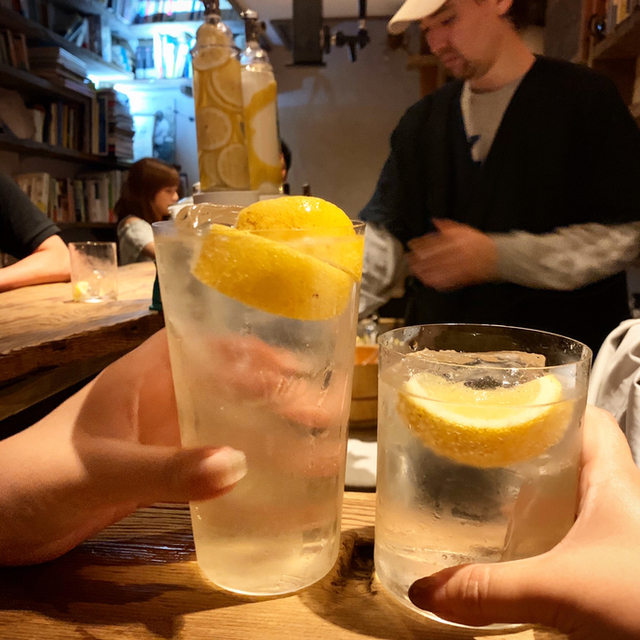 The Open Book 新宿三丁目 バー 食べログ The Open Book 新宿三丁目 バー 食べログ