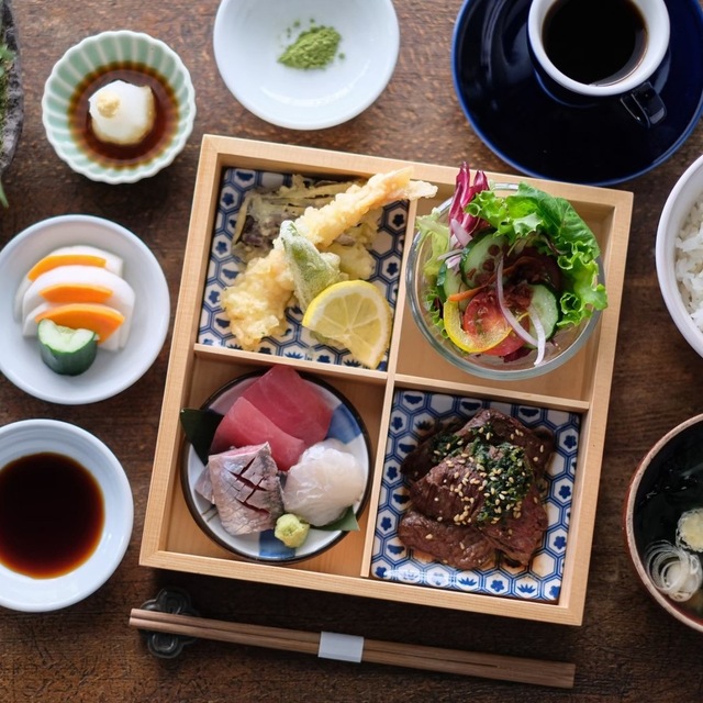 Uguisu 青森 カフェ ネット予約可 食べログ