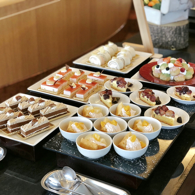 テラス レストラン Terrace Restaurant 成田空港 空港第２ビル 西洋各国料理 その他 食べログ