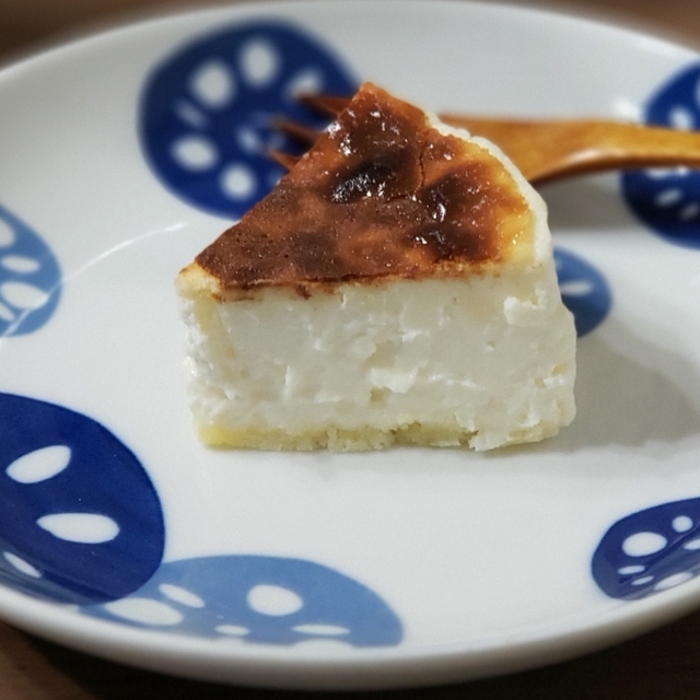 バスクチーズ 並木店 Basque Cheese 袋町 ケーキ 食べログ