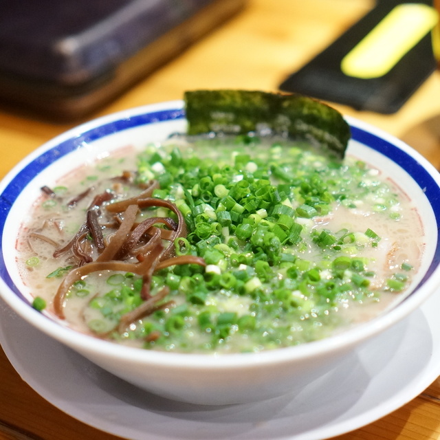 田中商店 本店（たなかしょうてん） - 六町（ラーメン）の写真（食べログが提供するog:image）