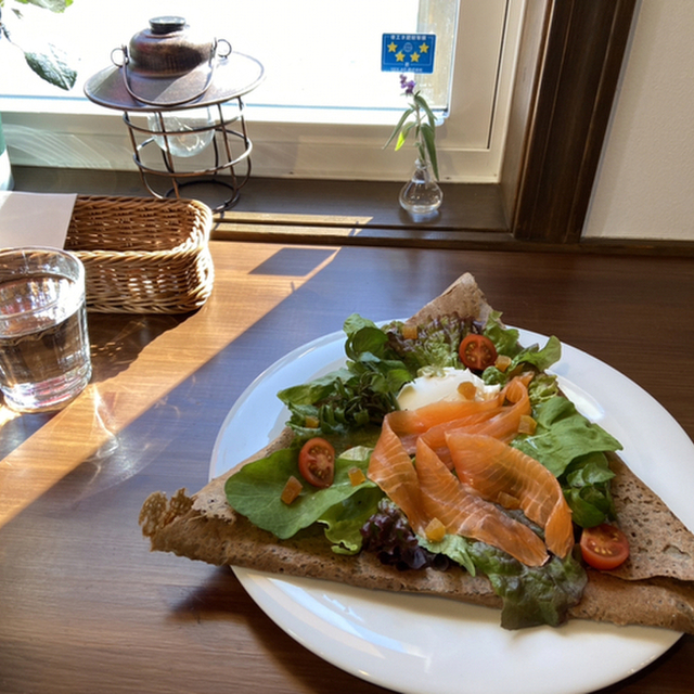カフェ魔法屋ジン（CAFE MAHOUYA JIN） - 原村その他（カフェ）の写真（食べログが提供するog:image）