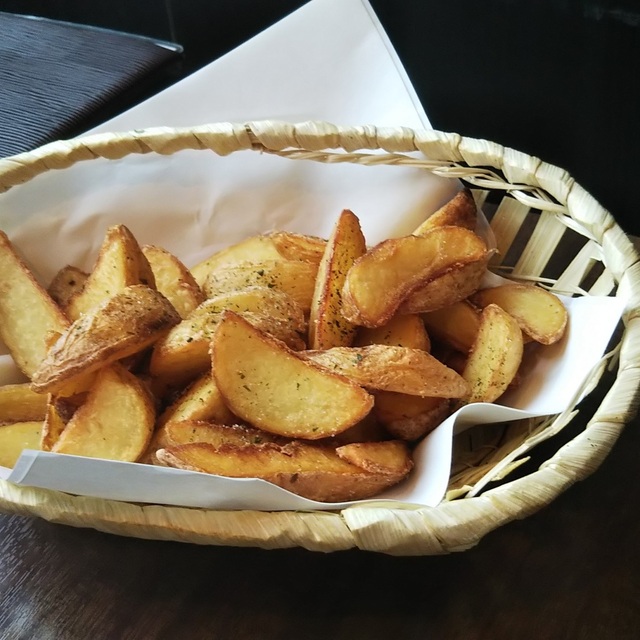 夜景バル クラフトビール シュヴァルツ 梅田店 大阪梅田 阪急 居酒屋 食べログ