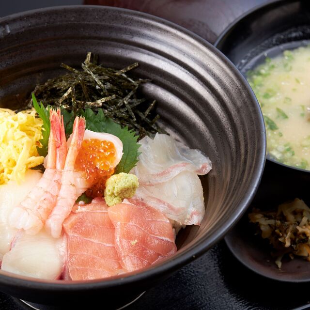 網元食堂（アミモトショクドウ） - 長崎市その他（魚介料理・海鮮料理）の写真（食べログが提供するog:image）