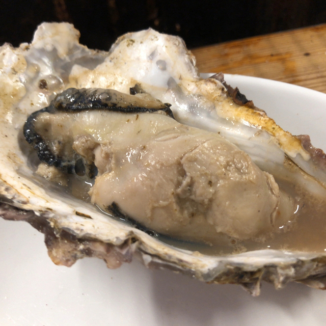 漁師の牡蠣小屋 青島 魚介料理 海鮮料理 食べログ