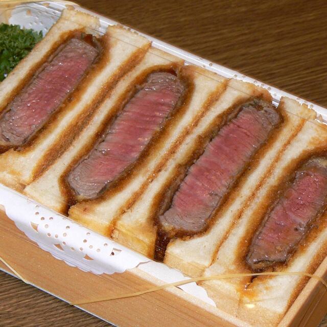 ビーハイブ - 大阪港(ハンバーグ)の写真(食べログが提供するog:image)