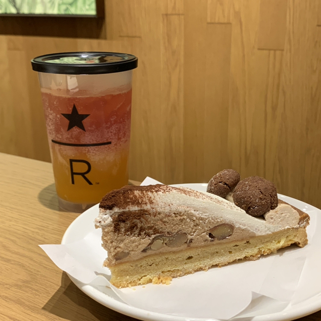 スターバックスコーヒー ニュウマン横浜店 Starbucks Coffee 横浜 カフェ 食べログ