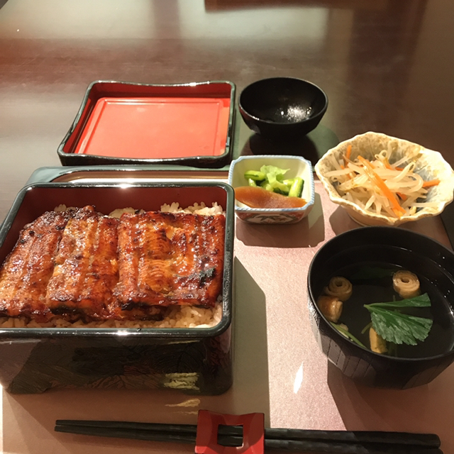 うな萬 - 福島(うなぎ)の写真(食べログが提供するog:image)