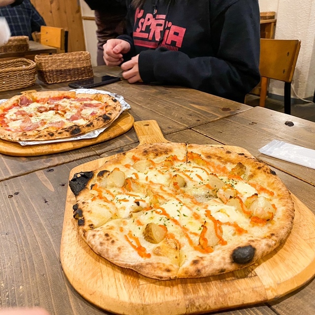 アキッチョデシカ 方南町 Akicciodesica 方南町 ピザ 食べログ