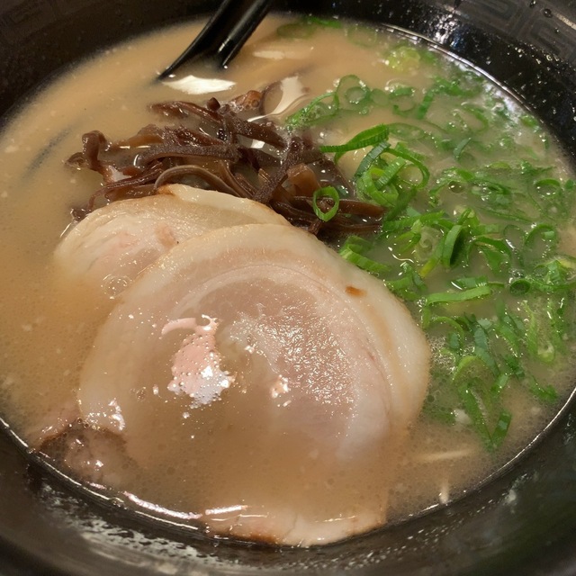 めん吉 筑紫口ビル店 めんきち 博多 ラーメン 食べログ めん吉 筑紫口ビル店 めんきち 博多 ラーメン 食べログ
