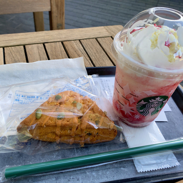 スターバックスコーヒー グランフロント大阪店 大阪 カフェ 食べログ スターバックスコーヒー グランフロント大阪店 大阪 カフェ 食べログ