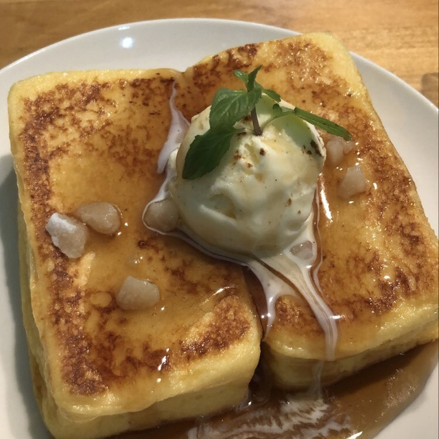 本屋 Title(ホンヤ タイトル) - 荻窪(カフェ)の写真(食べログが提供するog:image)