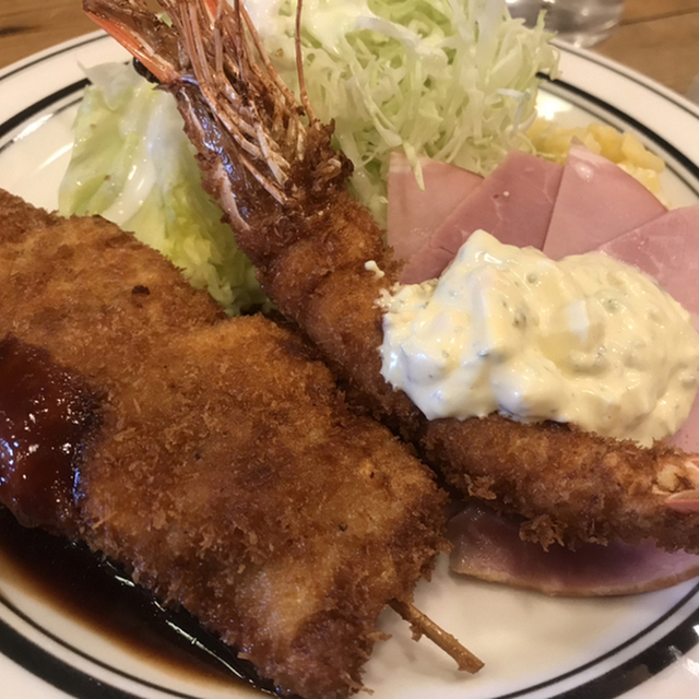 トラウト 新宮 洋食 食べログ