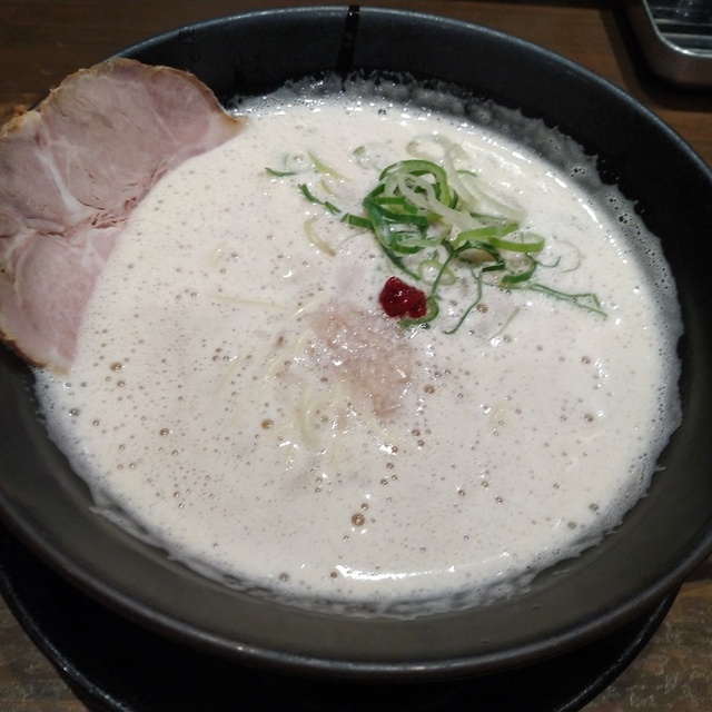 超豚骨 濃度8 近鉄日本橋 ラーメン 食べログ