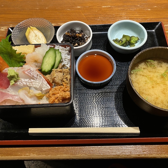 鳥の巣 横須賀本店 とりのす 横須賀中央 魚介料理 海鮮料理 食べログ