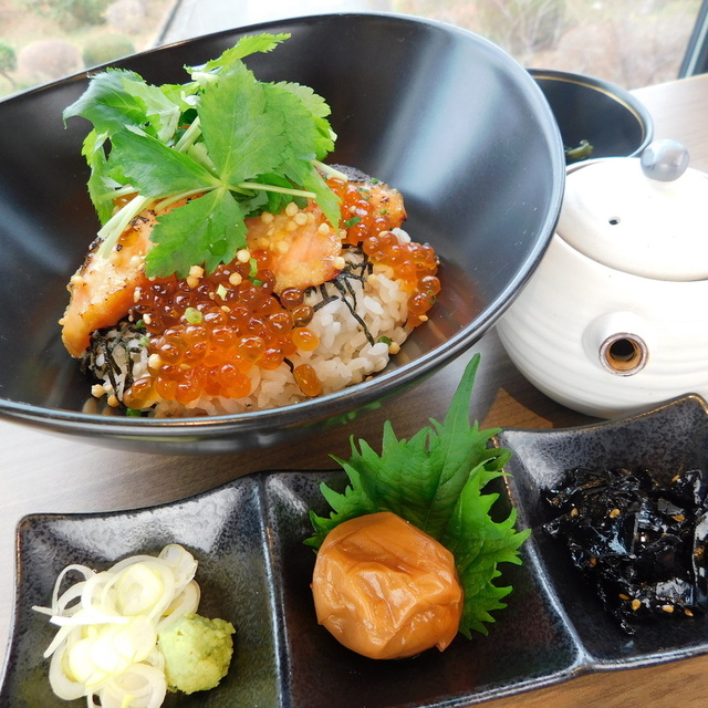 cafe KOMON 湖紋 - 箱根その他（カフェ）の写真（食べログが提供するog:image）
