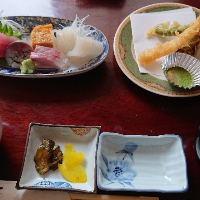 まるやま - いわき市その他(魚介料理・海鮮料理)の写真(食べログが提供するog:image)