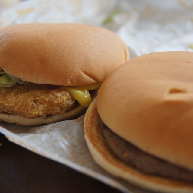 マクドナルド 榛原店 Mcdonald S 吉田町その他 ハンバーガー 食べログ