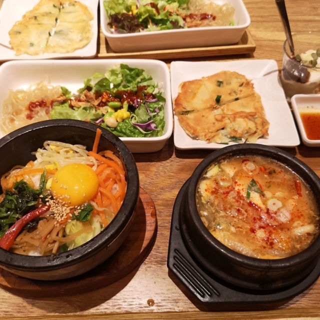 韓美膳 ららぽーとTOKYO-BAY店（ハンビジェ） - 南船橋（韓国料理）の写真（食べログが提供するog:image）