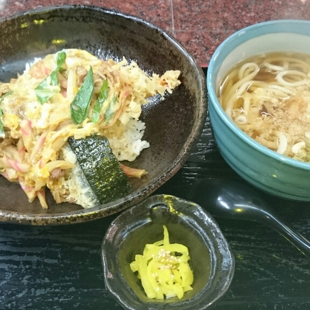 手打うどん錦 本店 播磨高岡 うどん ネット予約可 食べログ