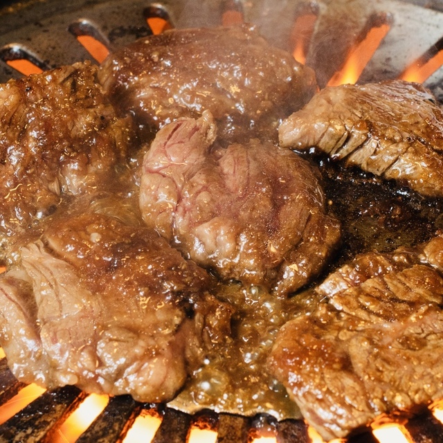 厚切り牛タン 赤身焼肉のワインレストラン Wiz 日田 焼肉 ネット予約可 食べログ