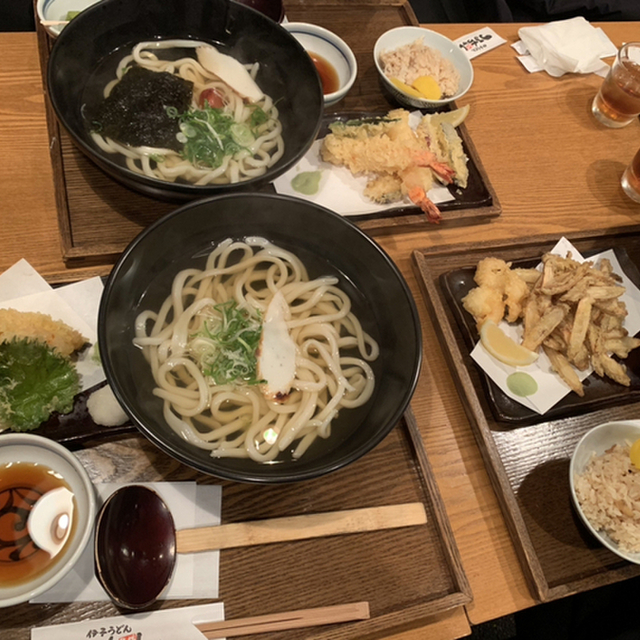 伊予の手造りうどん 名代 つるちゃん（つるちゃん） - 大街道（うどん）の写真（食べログが提供するog:image）