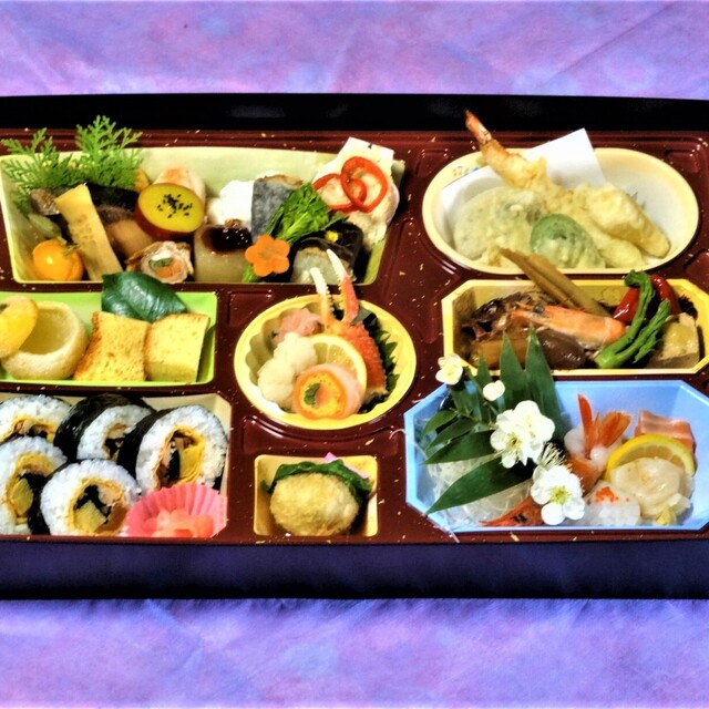 お食い初めのお祝い膳 一歳誕生お祝い膳 要予約 創作おもてなし料理 美膳 邑久 懐石 会席料理 食べログ