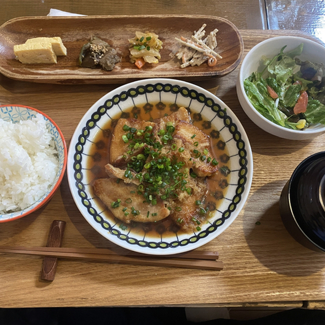 チャリチャリ Chari Chari 新旭川 定食 食堂 食べログ