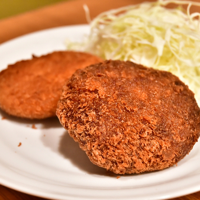 肉の大山（おおやま） - 京成上野（コロッケ・フライ）の写真（食べログが提供するog:image）