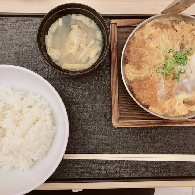 あまどん キューズモール店 尼崎 ｊｒ かつ丼 かつ重 食べログ