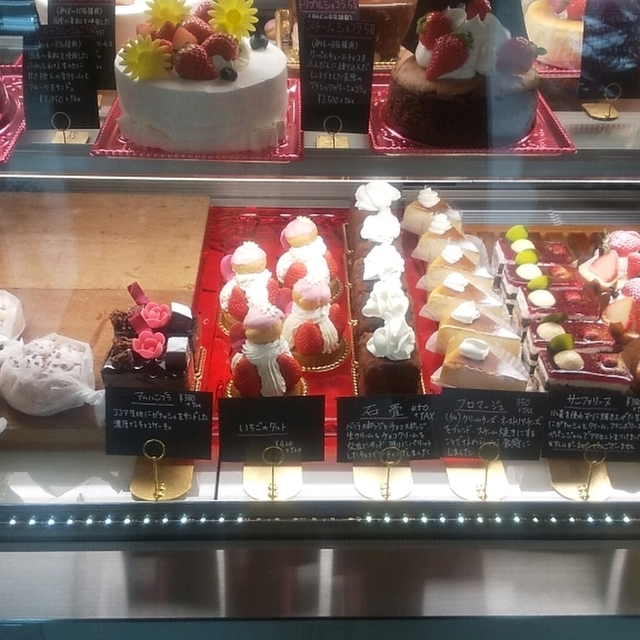 Oz ショウゾウ スイーツ オズ 古島 ケーキ 食べログ