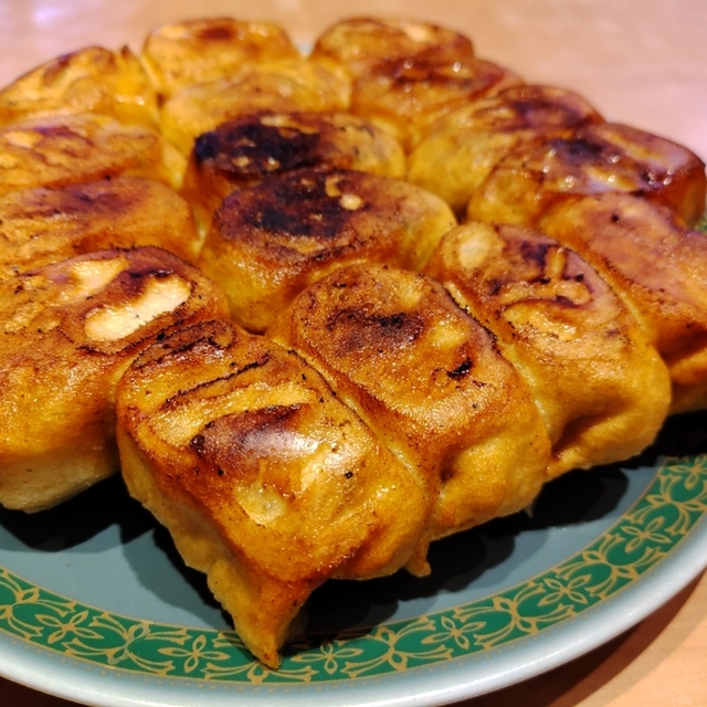 ホワイト餃子 鹿児島店 ホワイトギョウザ 騎射場 餃子 食べログ ホワイト餃子 鹿児島店 ホワイトギョウザ 騎射場 餃子 食べログ