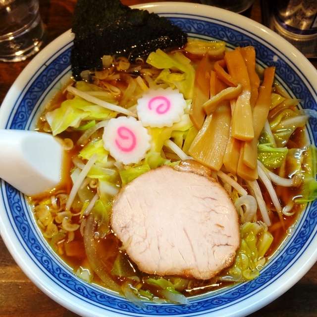 荻窪らーめん 菊池 - 荻窪(ラーメン)の写真(食べログが提供するog:image)