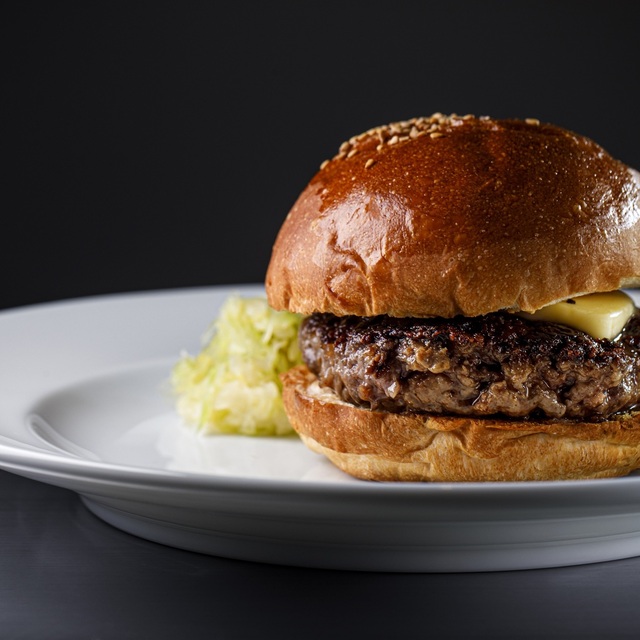 Burger Police 都立大学 ハンバーガー 食べログ