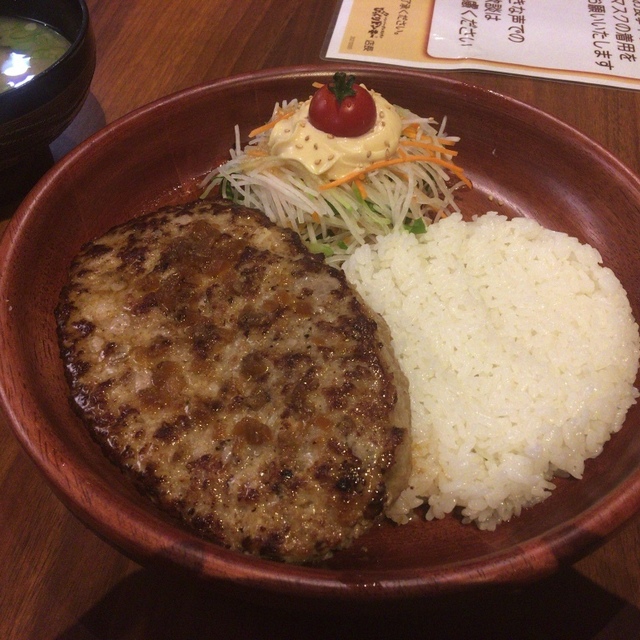 びっくりドンキー ささしま愛大前店 ささしまライブ ファミレス 食べログ びっくりドンキー ささしま愛大前店 ささしまライブ ファミレス 食べログ
