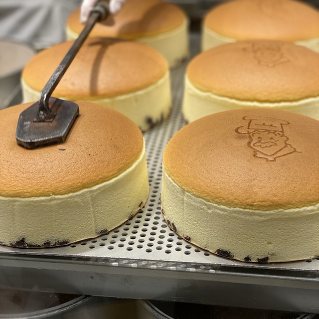 りくろーおじさんの店 大丸心斎橋店 心斎橋 ケーキ 食べログ