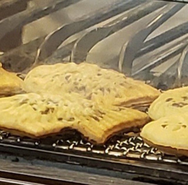 天然鯛焼 鳴門鯛焼本舗 福岡天神店 天神 たい焼き 大判焼き 食べログ 天然鯛焼 鳴門鯛焼本舗 福岡天神店 天神 たい焼き 大判焼き 食べログ