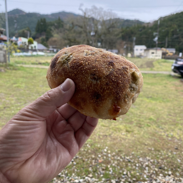 薪パン日々 - 妙見口（パン）の写真（食べログが提供するog:image）