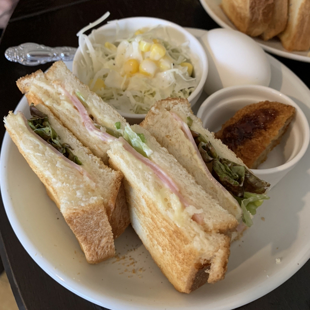 スナフキン 二十軒 カフェ 食べログ