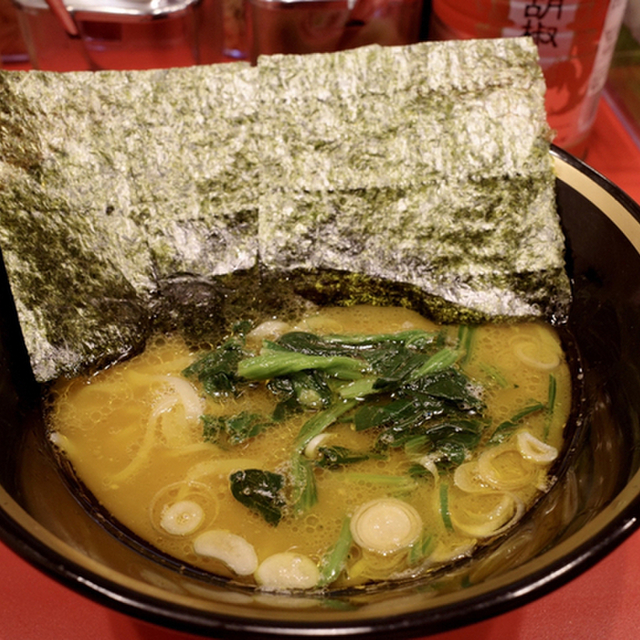 横浜家系総本山 吉村家直系店 ラーメン内田家 博多 ラーメン 食べログ 横浜家系総本山 吉村家直系店 ラーメン内田家 博多 ラーメン 食べログ
