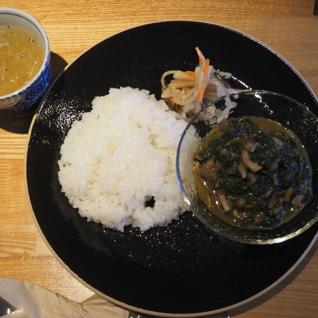 カフェ食堂 ペンネン・ネネム - 京成津田沼（欧風カレー）の写真（食べログが提供するog:image）
