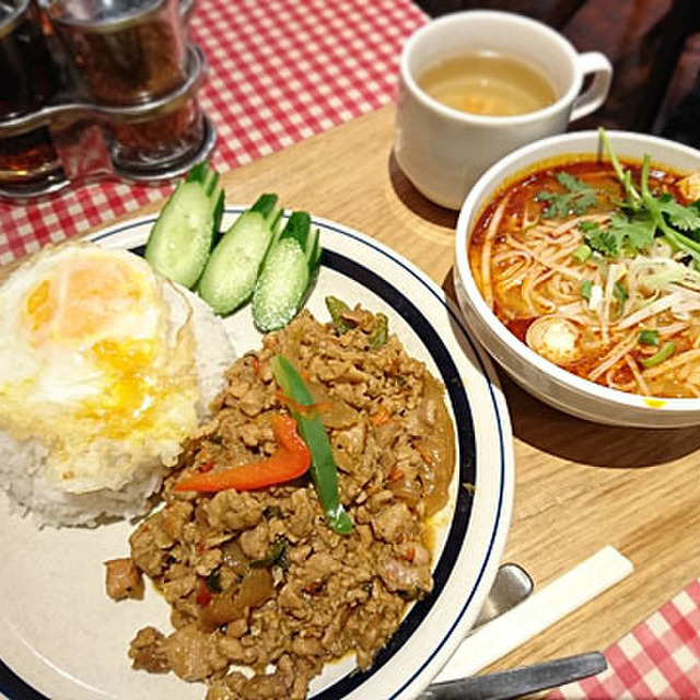 タイ国麺飯ティーヌン ヨドバシAkiba店 - 秋葉原(タイ料理)の写真(食べログが提供するog:image)