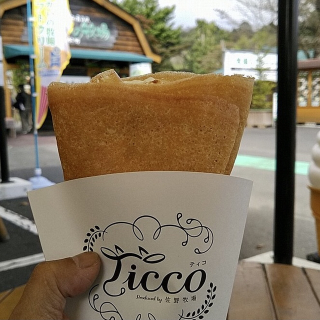 クレープハウス ふろんてぃあ まかいの牧場 富士宮市その他 クレープ 食べログ