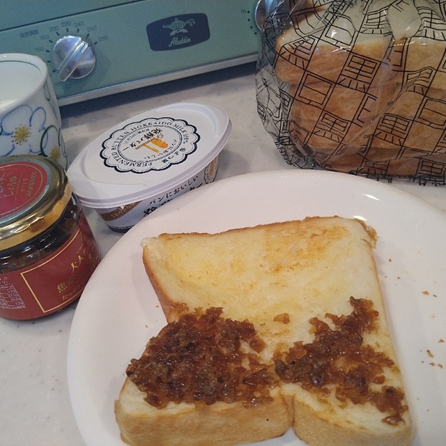 白か黒か 浅草店 浅草 東武 都営 メトロ パン 食べログ