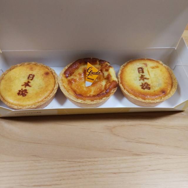 モロゾフ 窯だしチーズケーキ コレド室町2店 三越前 ケーキ 食べログ