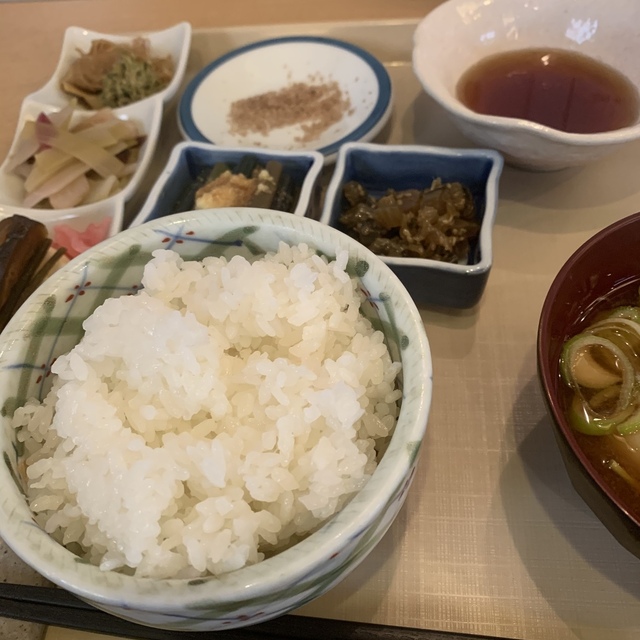 農家レストラン より処 山紫（ヤマムラサキ） - 越後岩沢（定食・食堂）の写真（食べログが提供するog:image）